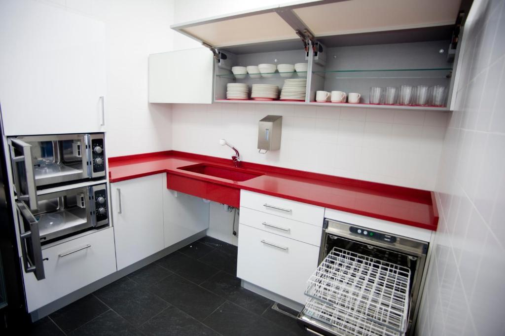 Bbk Bilbao Good Hostel Экстерьер фото