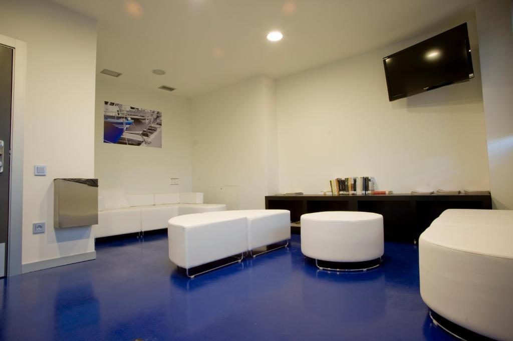 Bbk Bilbao Good Hostel Номер фото