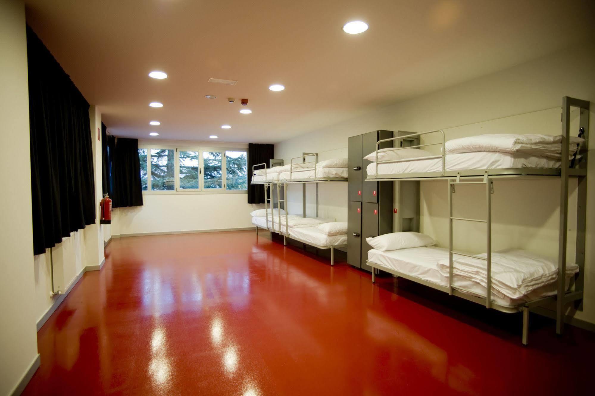 Bbk Bilbao Good Hostel Экстерьер фото