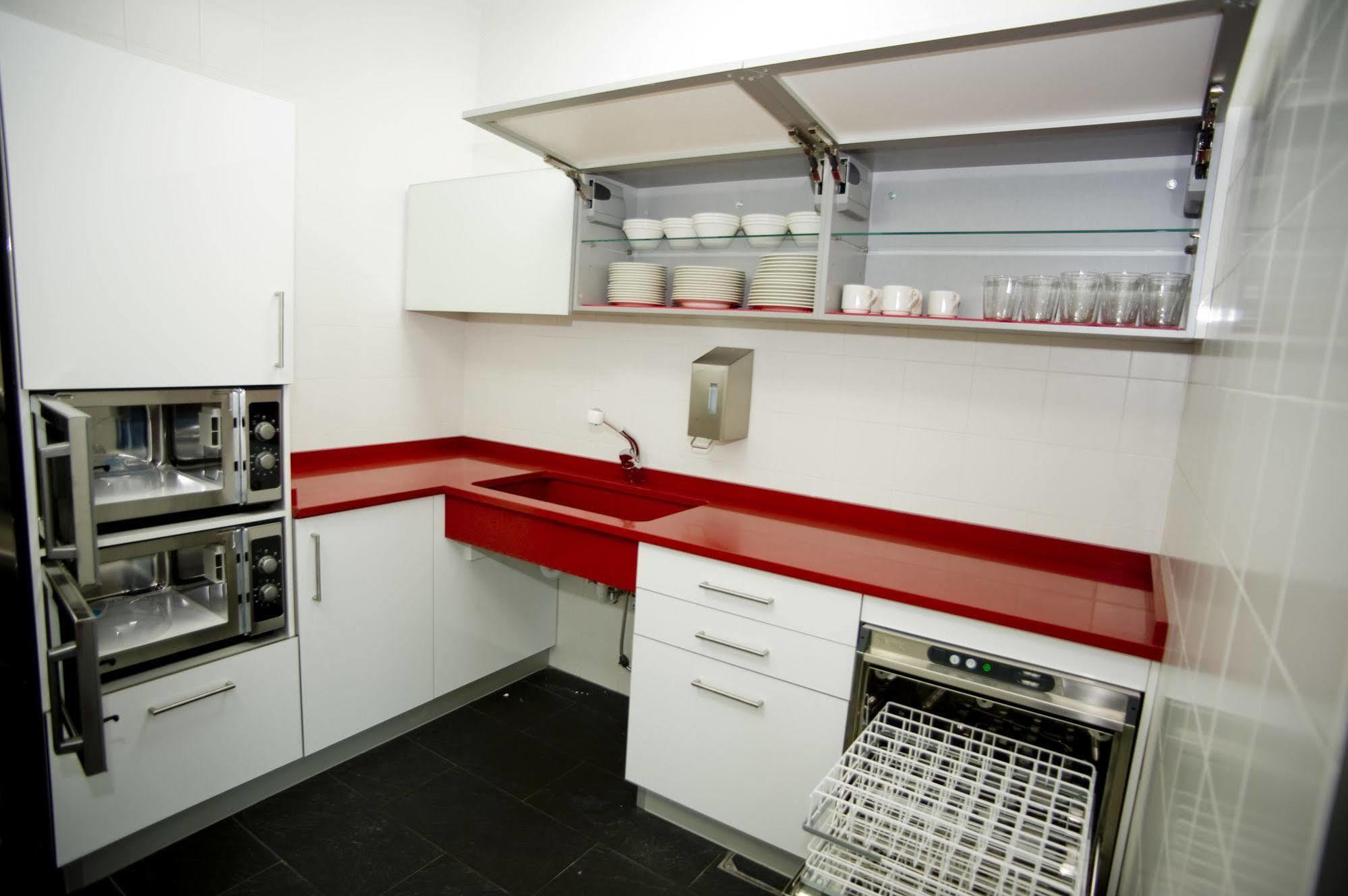 Bbk Bilbao Good Hostel Экстерьер фото