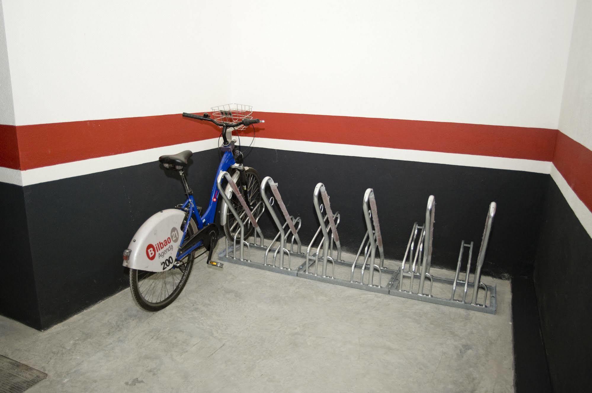 Bbk Bilbao Good Hostel Экстерьер фото