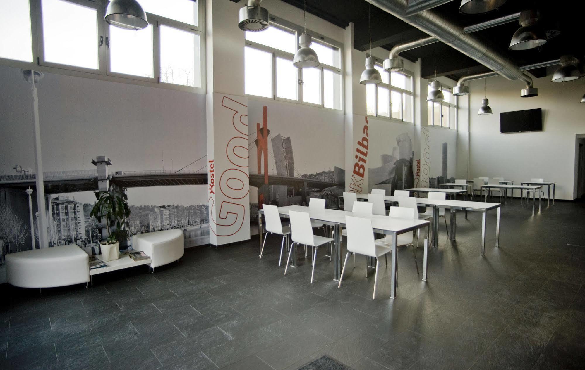 Bbk Bilbao Good Hostel Экстерьер фото
